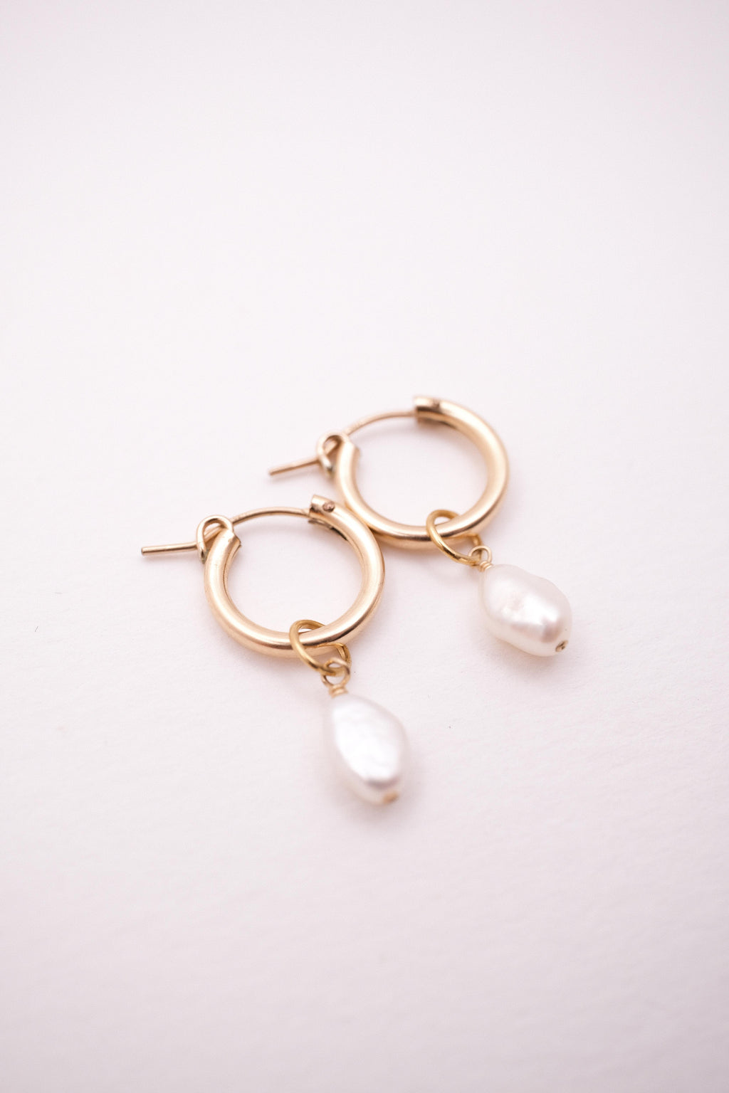 Coffret Chaîne + créoles + pendentifs