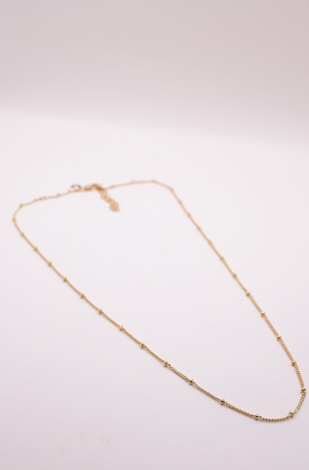 Chaîne satellite pour pendentif
