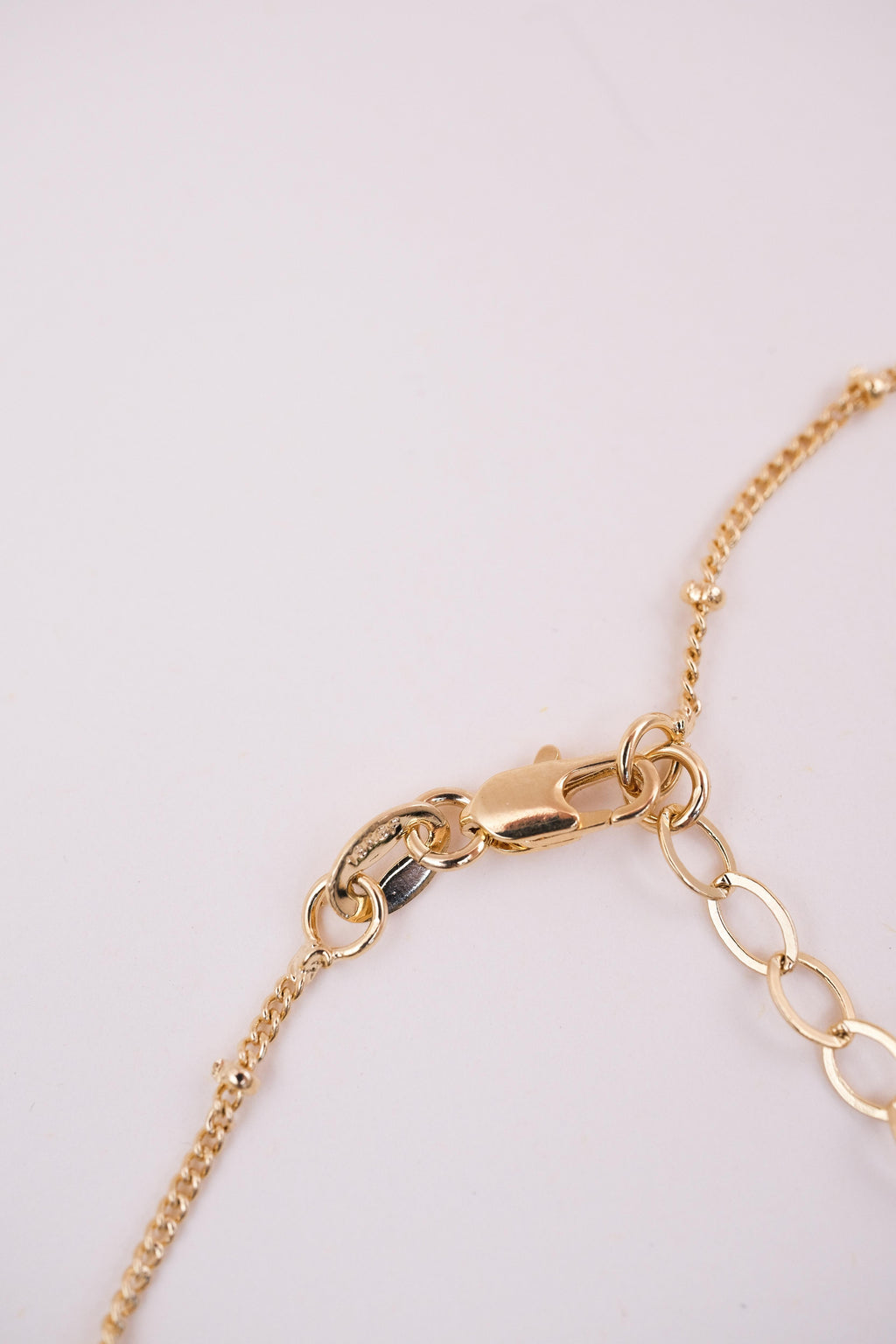 Chaîne satellite pour pendentif