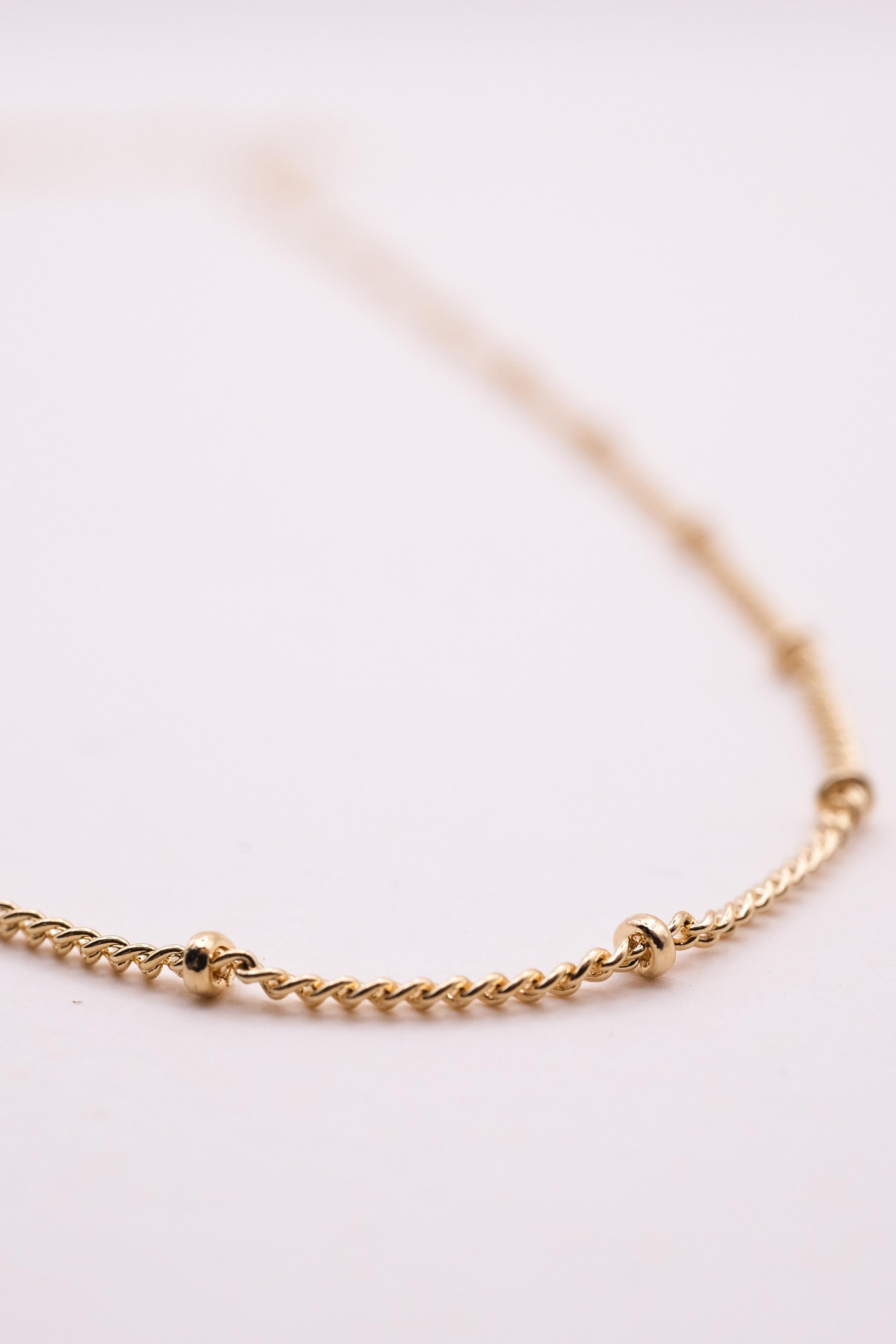 Chaîne satellite pour pendentif